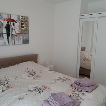 Le Carre Des Fleurs Apartment Strasbourg Exterior photo